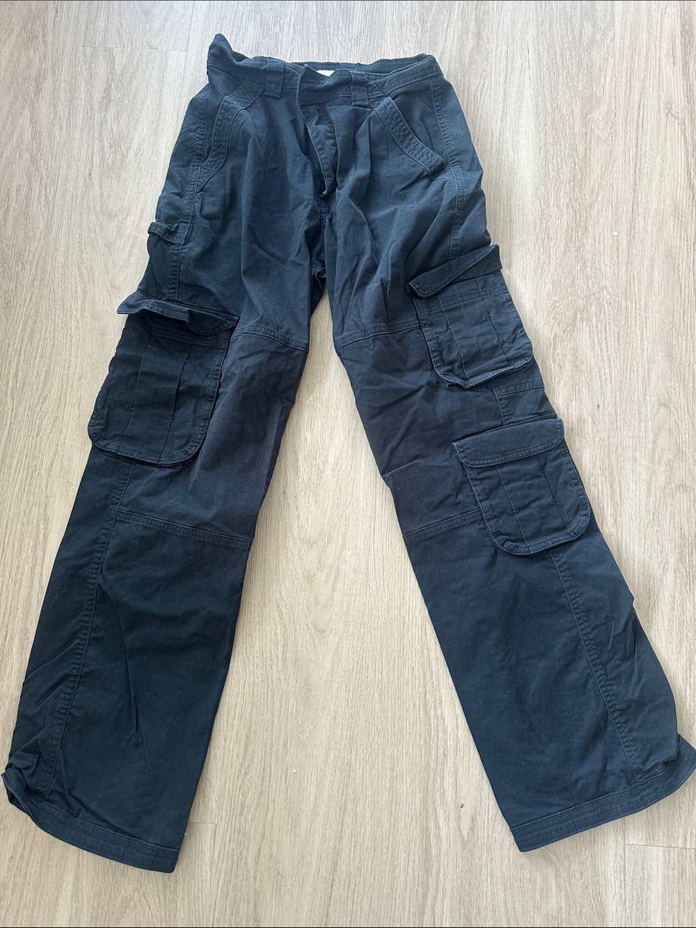 Abercrombie & Fitch Black Straight-Leg Cargo Pants